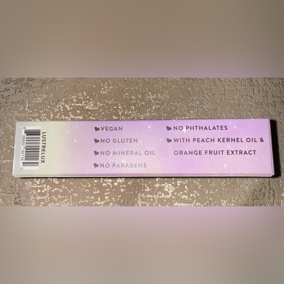 jelly pong pong Cosmetics
Lustrelux - Glow Primer - Picture 3 of 13